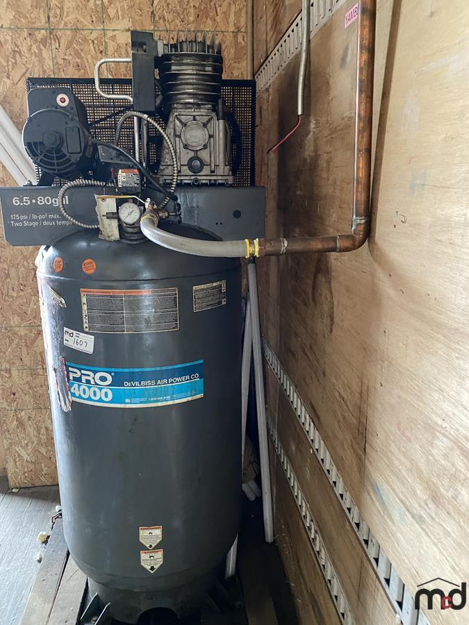 DeVilbiss Pro 4000 80Gal Air Compressor